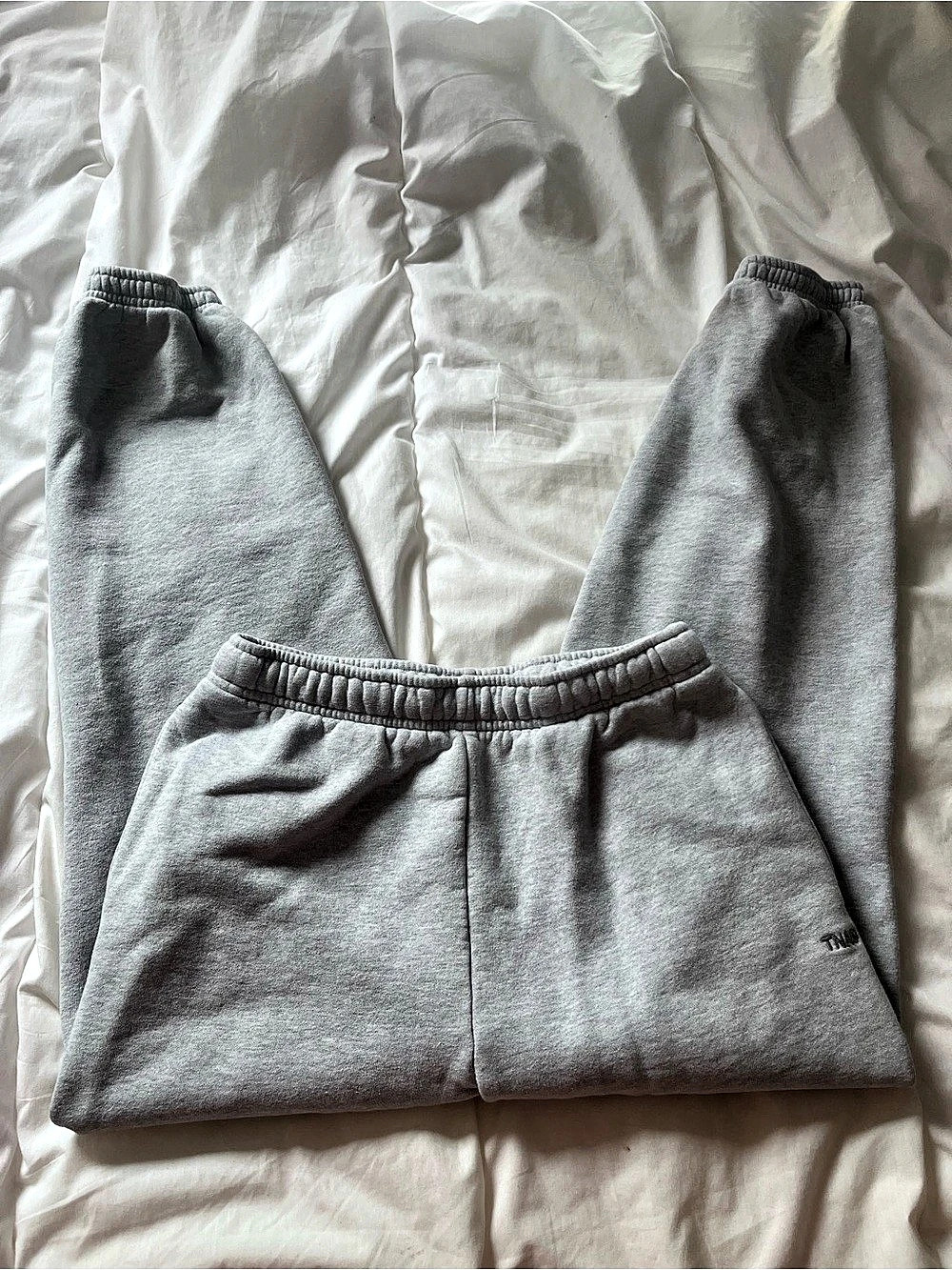 TNA women’s SX grey sweatpants
